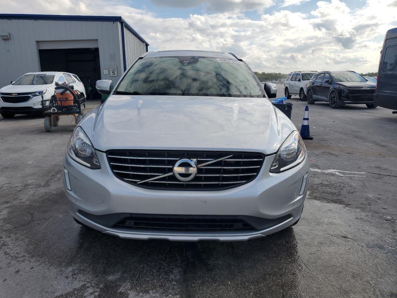 2014 VOLVO XC60