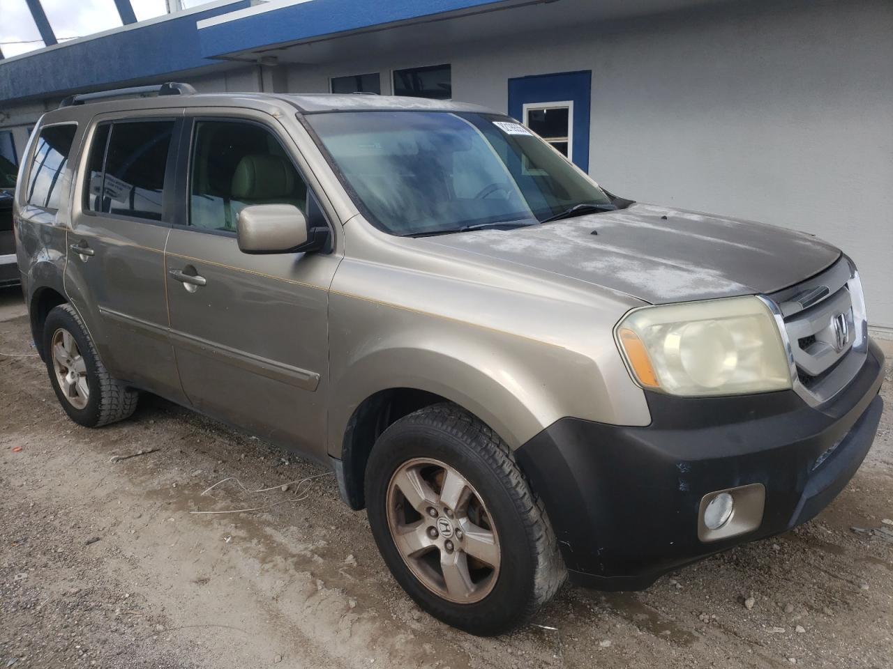 2011 HONDA PILOT