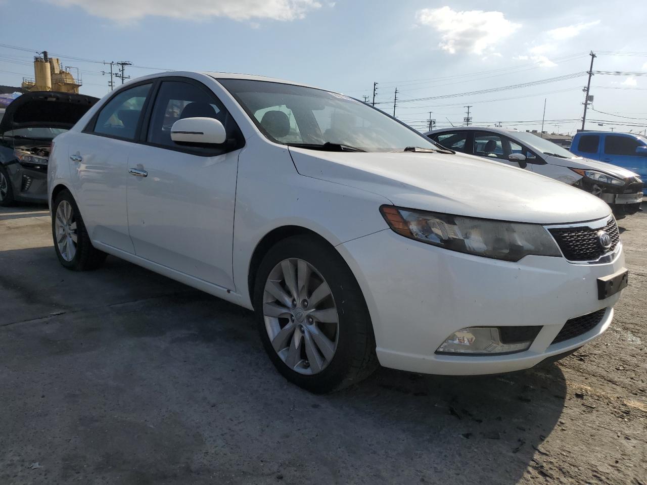 2013 KIA FORTE