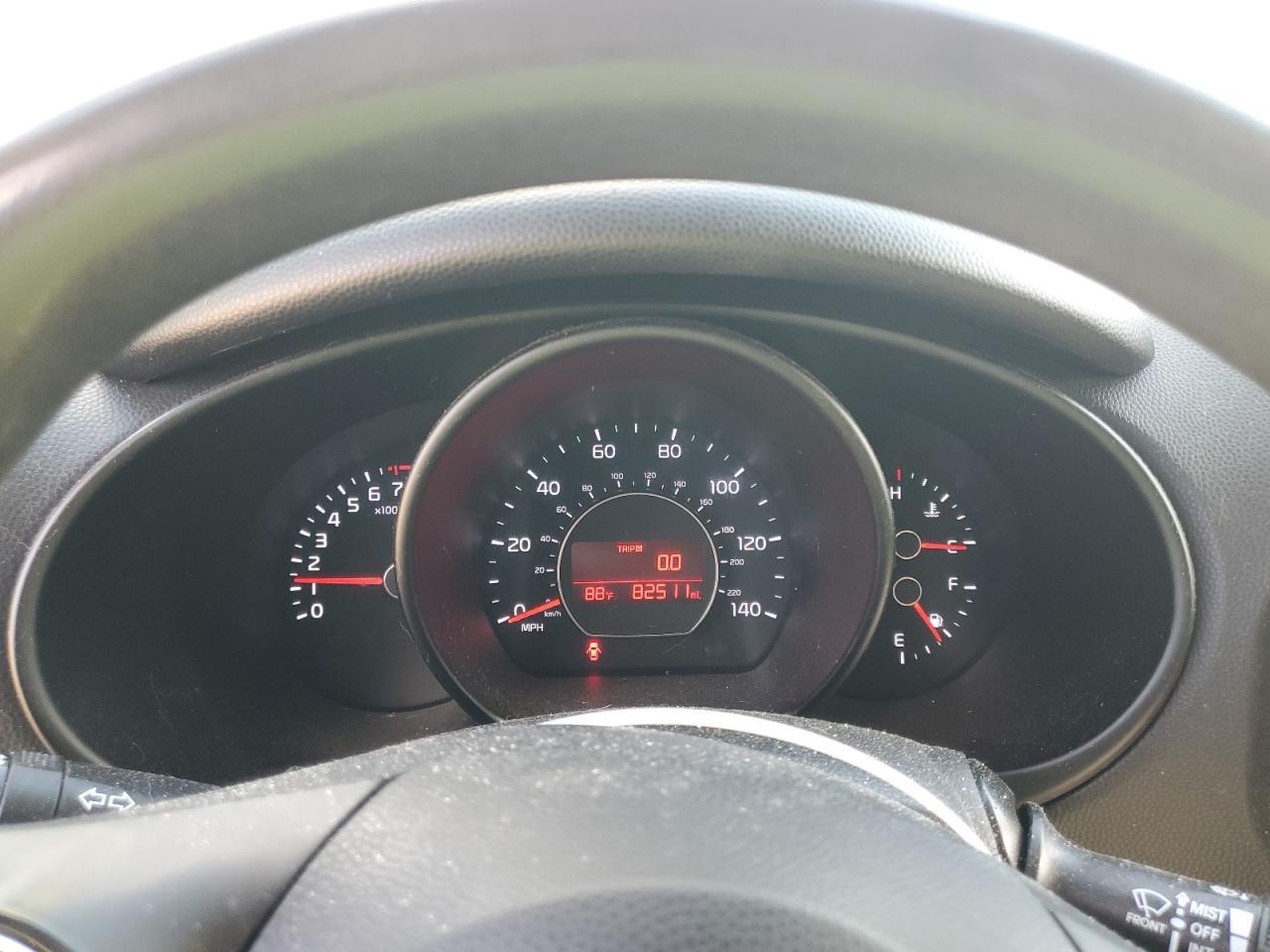 2016 KIA SOUL