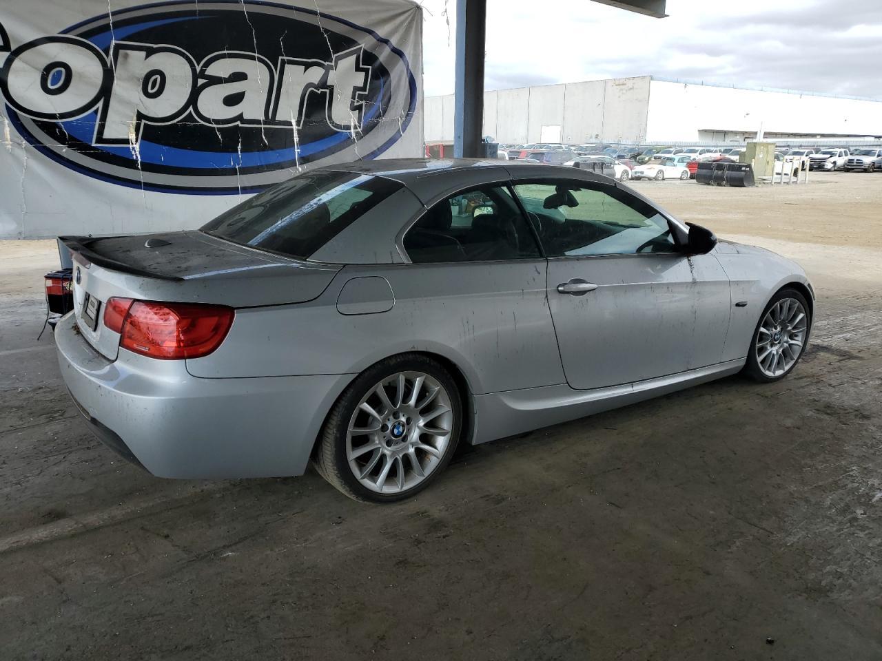 2012 BMW 3 SERIES