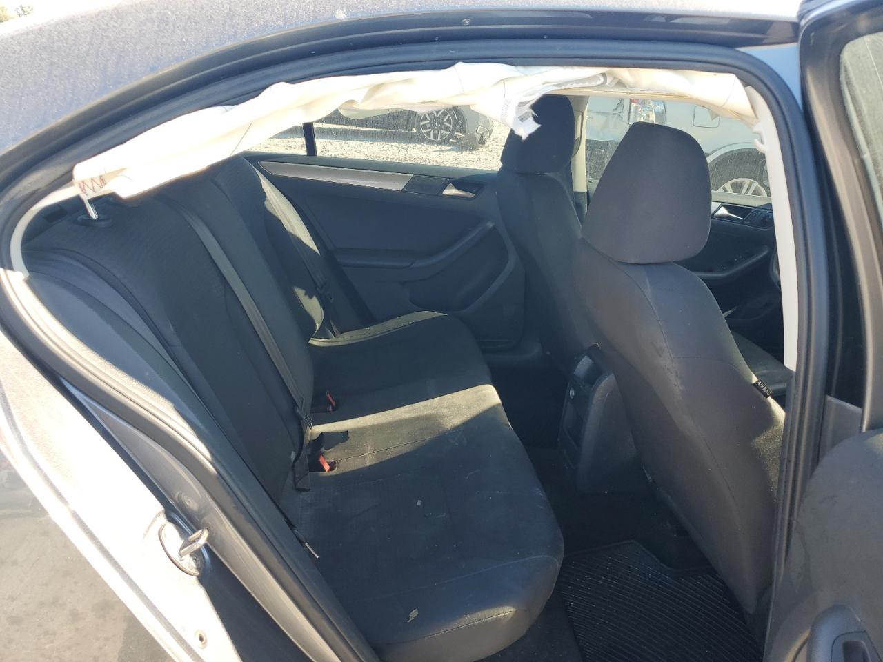 2015 VOLKSWAGEN JETTA