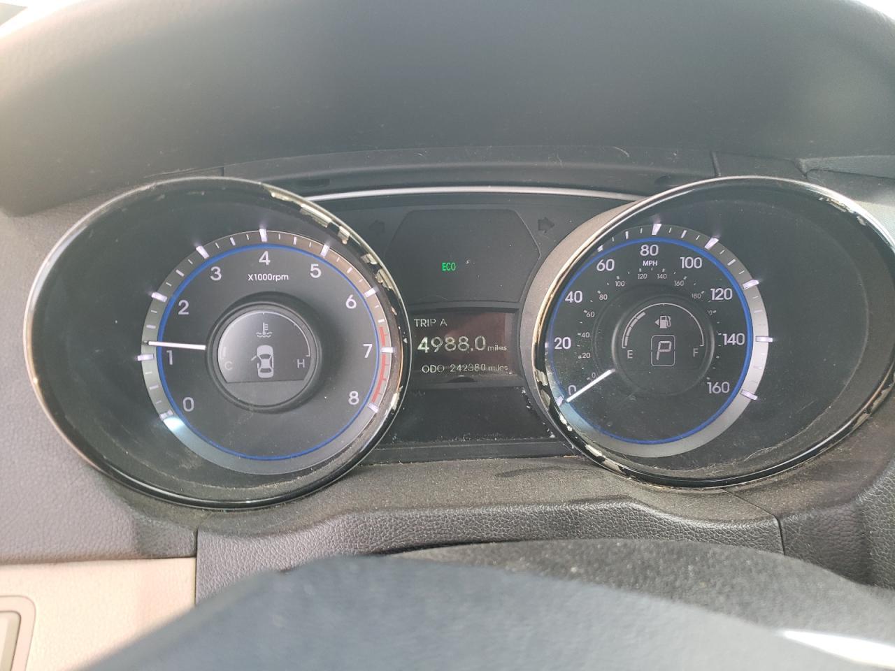 2013 HYUNDAI SONATA