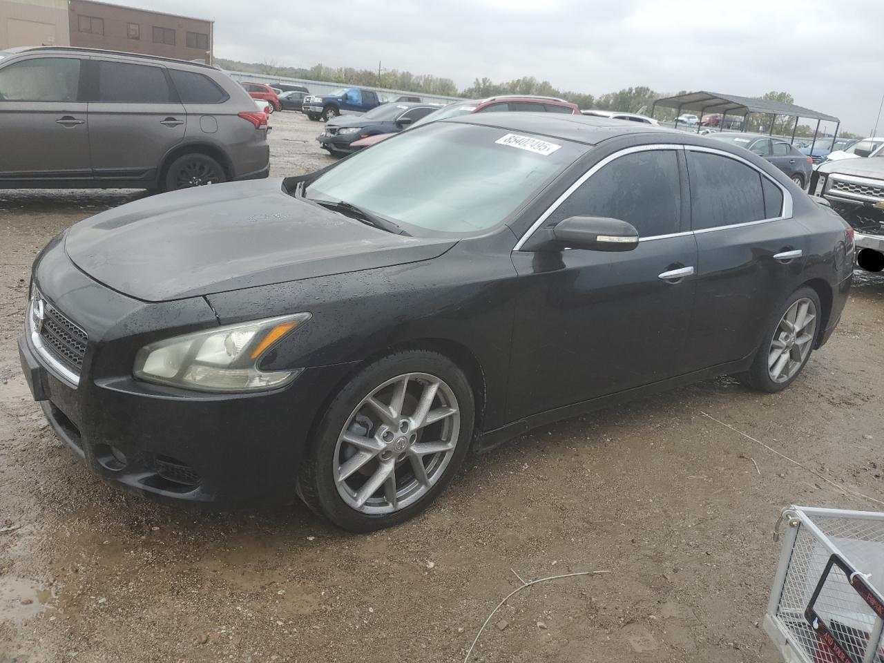 2011 NISSAN Maxima