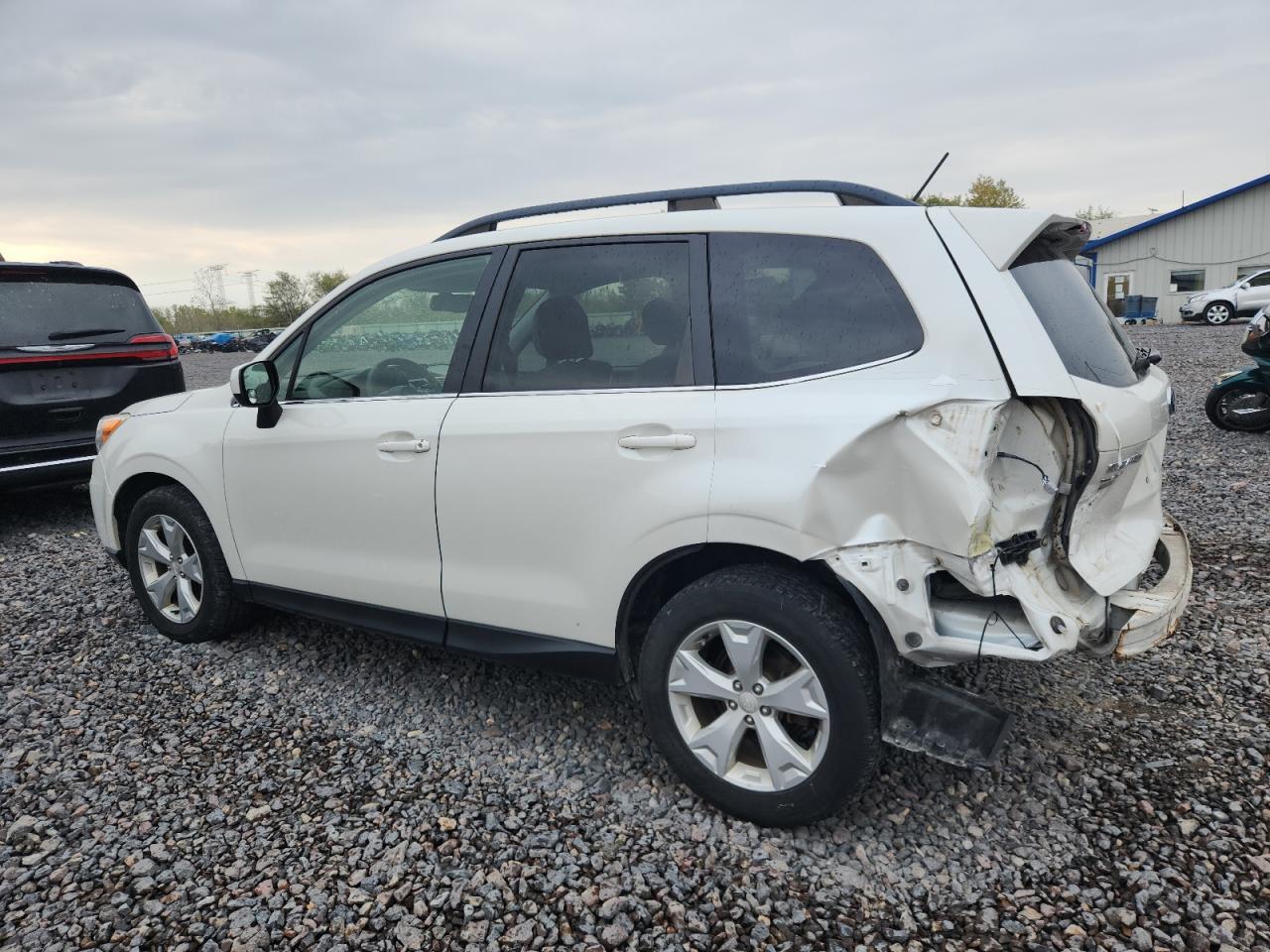 2015 SUBARU FORESTER