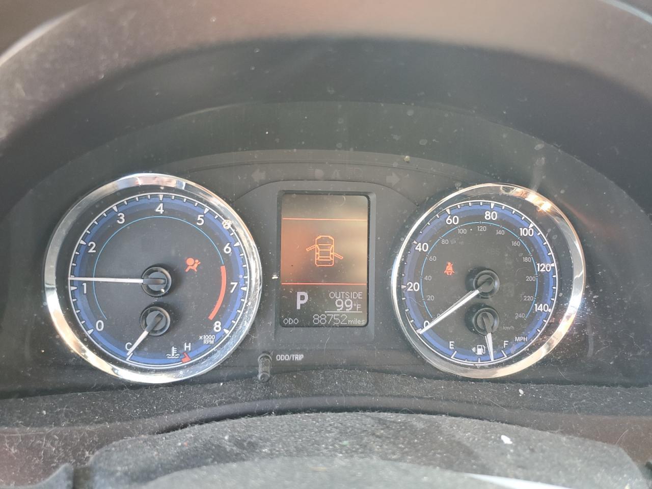 2019 TOYOTA COROLLA