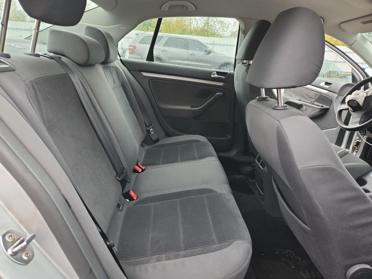 2009 VOLKSWAGEN JETTA