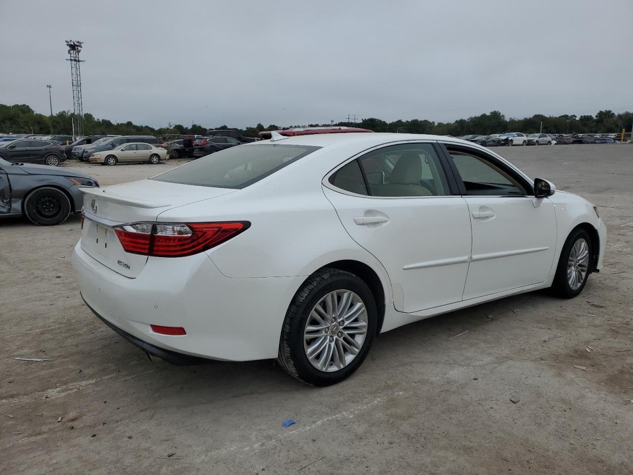 2013 LEXUS Es