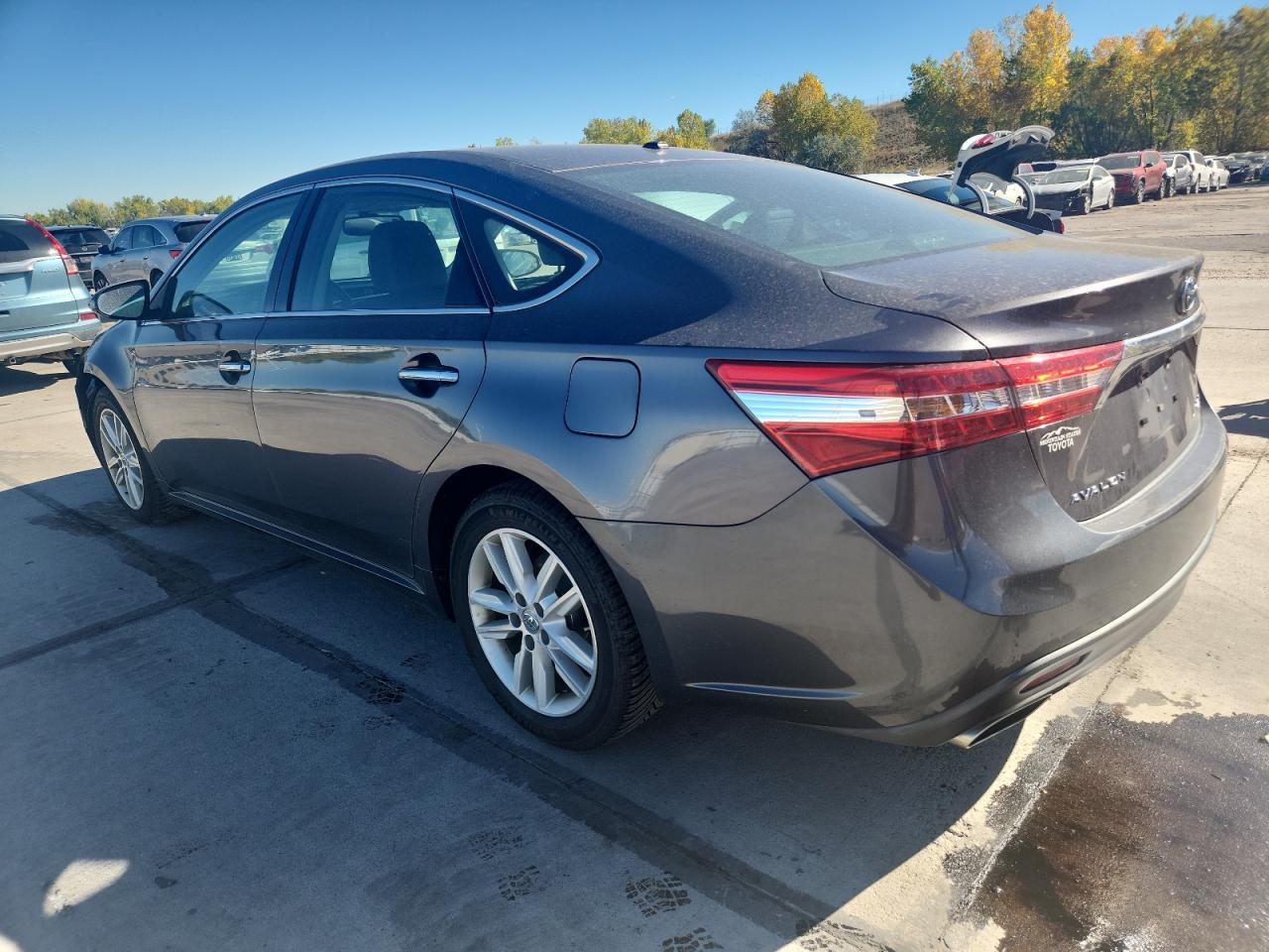 2014 TOYOTA Avalon