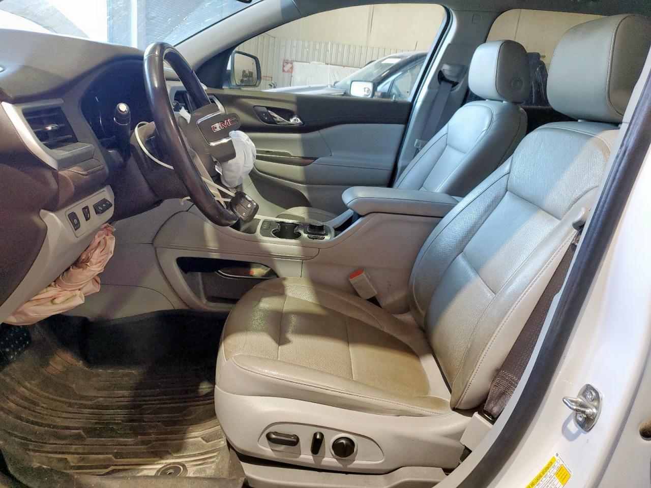 2020 GMC ACADIA