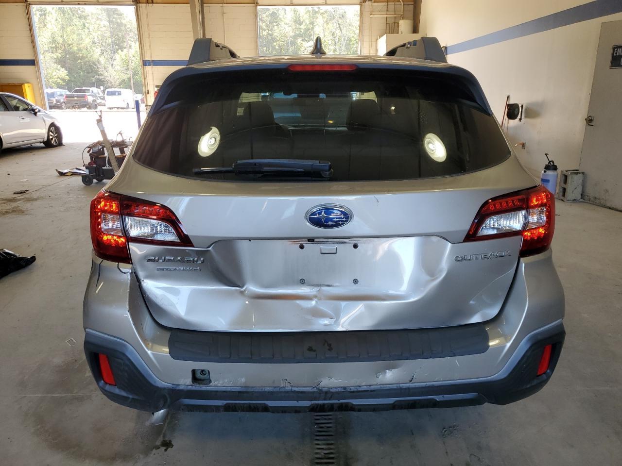 2019 SUBARU Outback