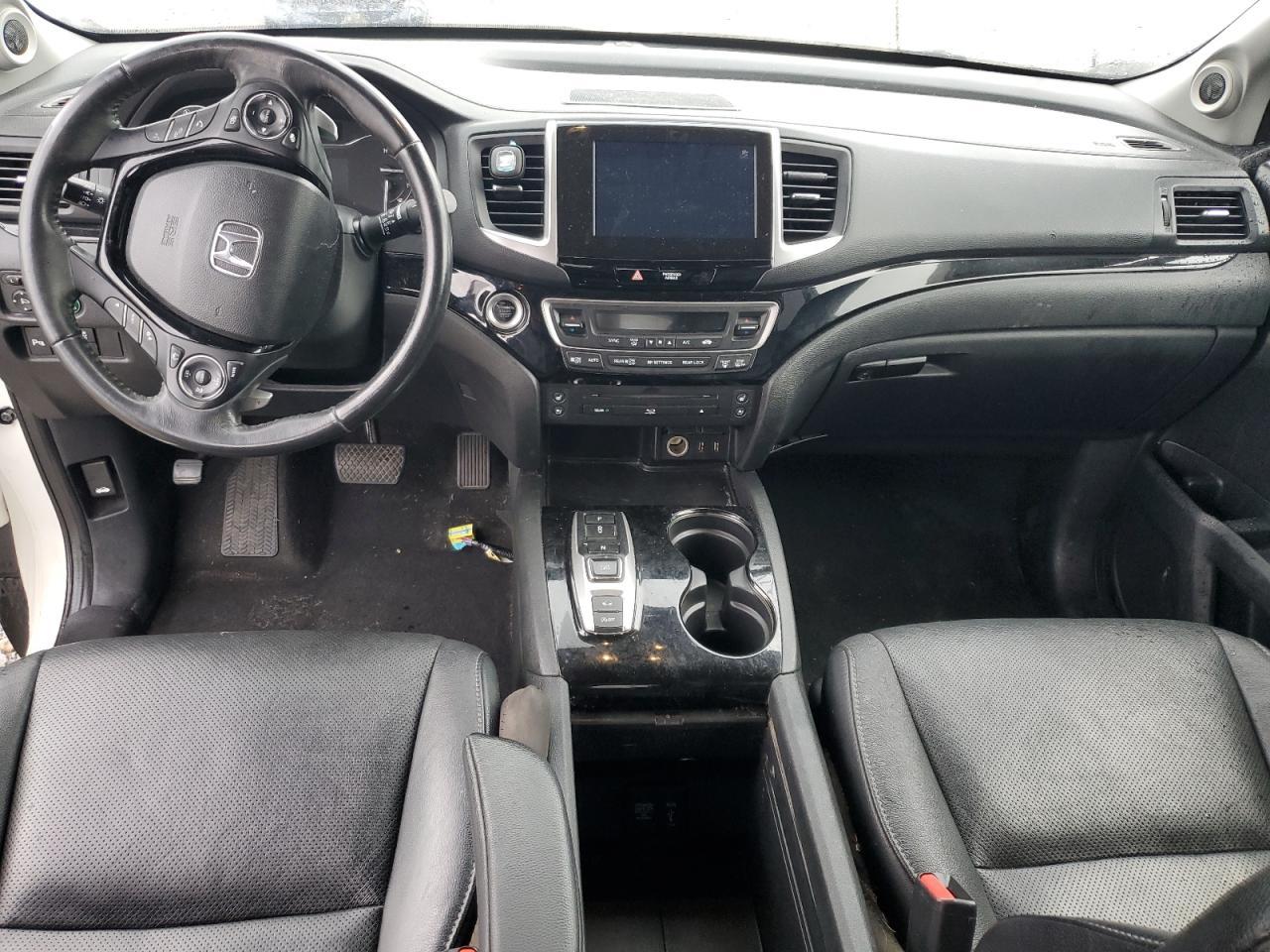 2017 HONDA PILOT