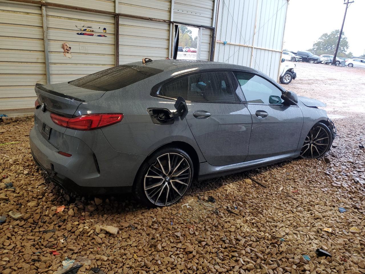 2022 BMW M235i