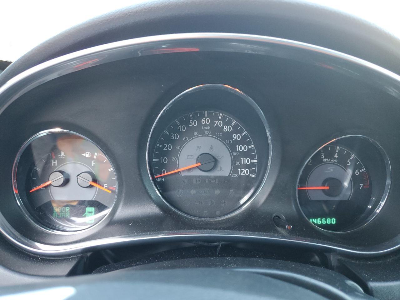 2013 CHRYSLER 200
