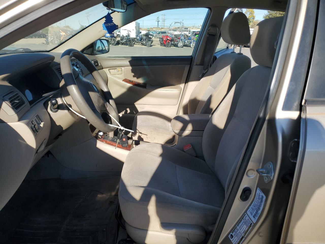 2005 TOYOTA COROLLA
