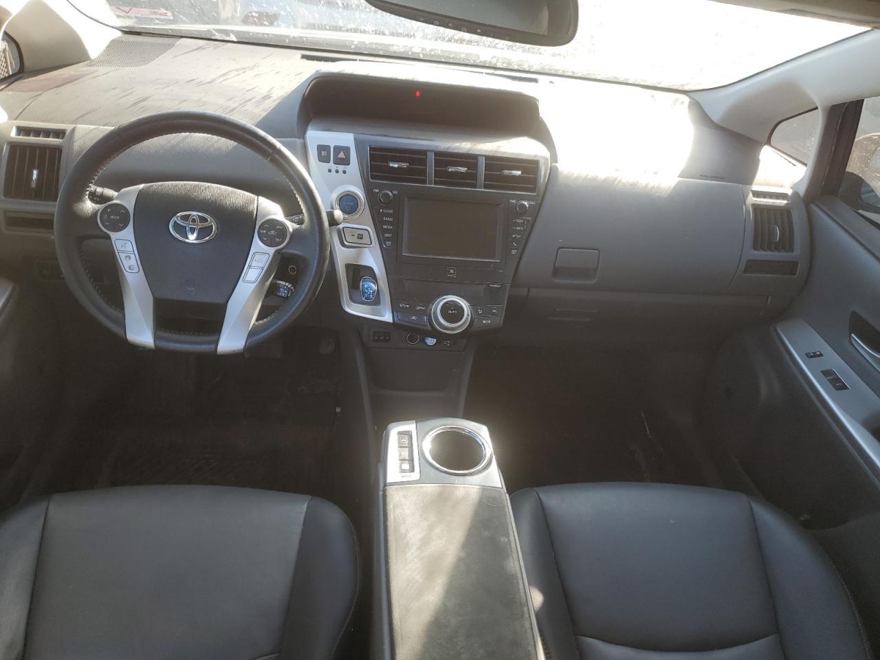 2014 TOYOTA PRIUS V