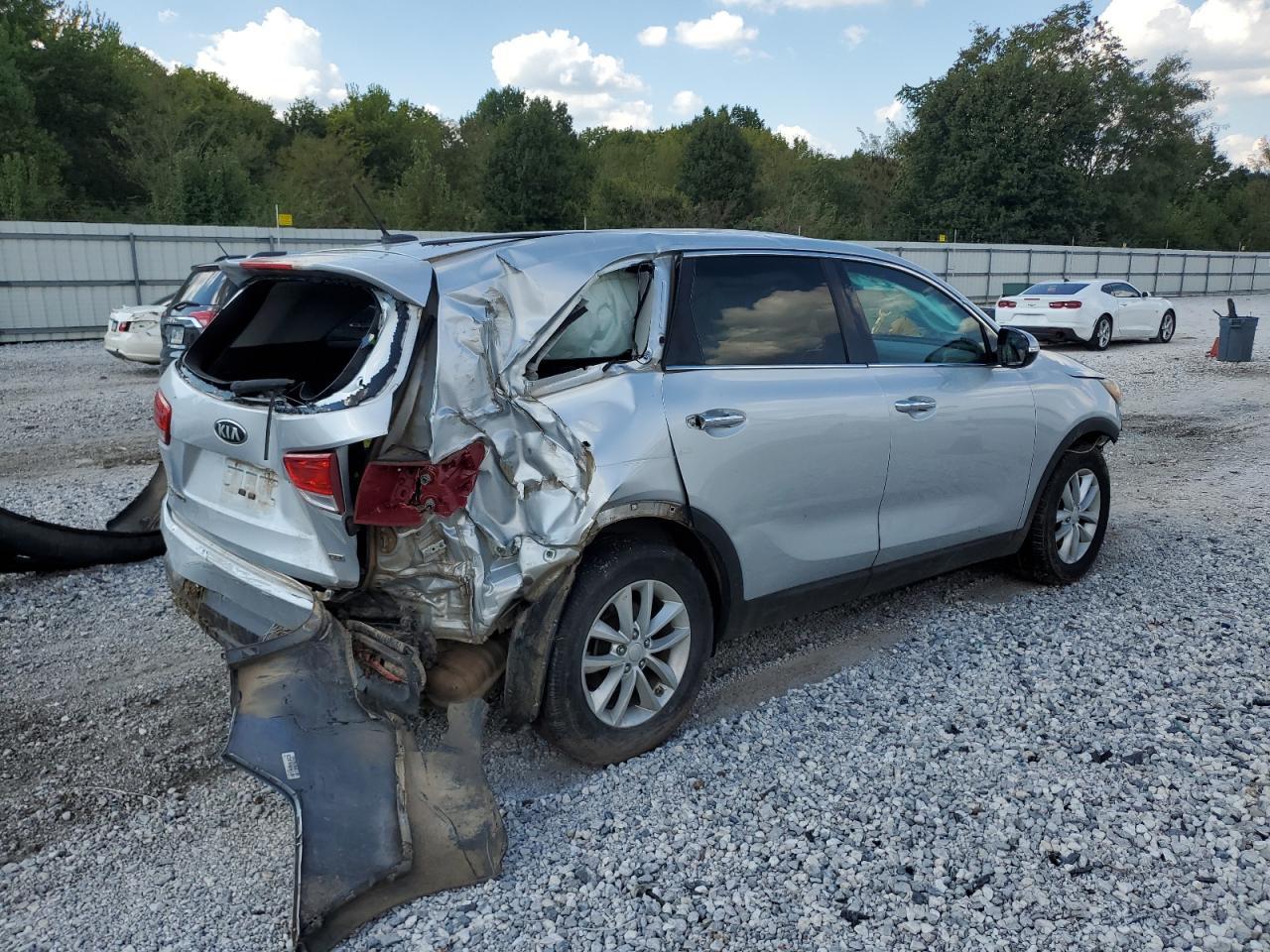 2017 KIA SORENTO