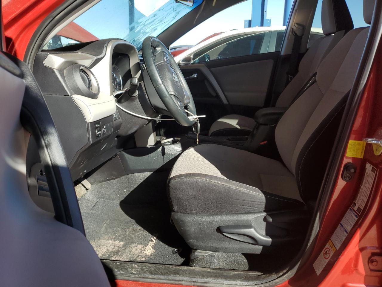 2016 TOYOTA RAV4