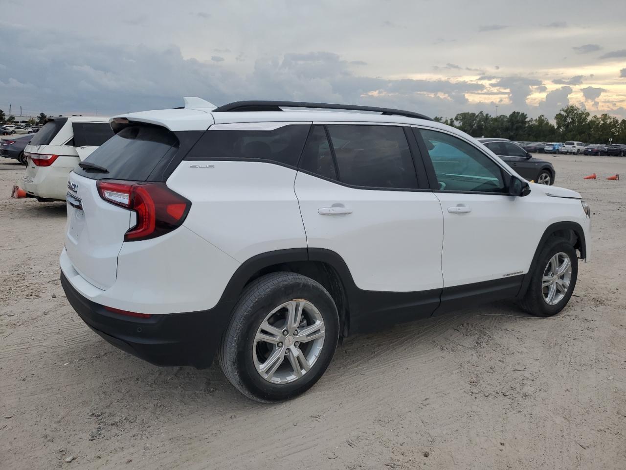2024 GMC Terrain