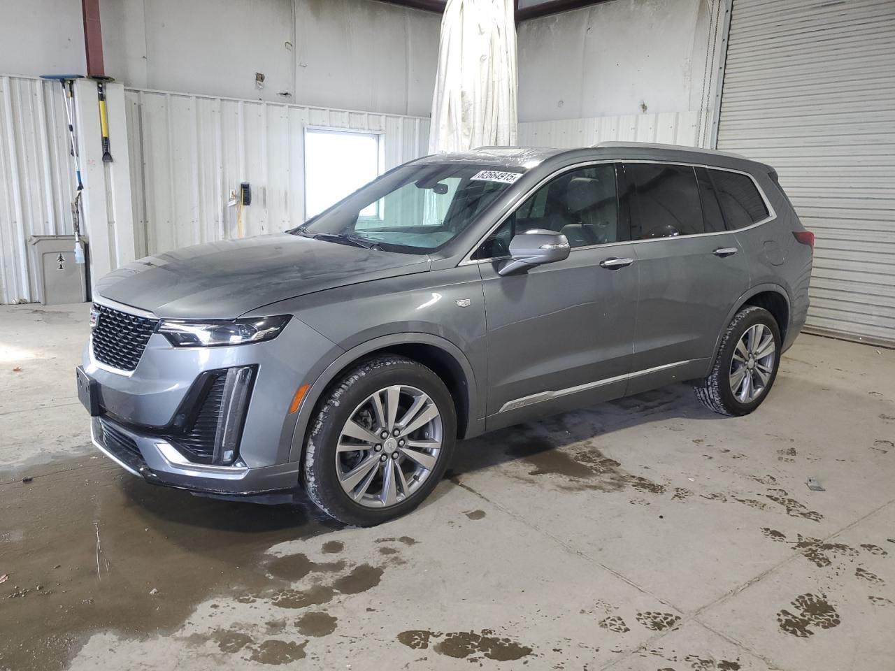 2022 CADILLAC XT6