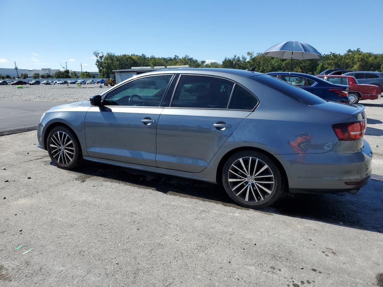 2016 VOLKSWAGEN JETTA