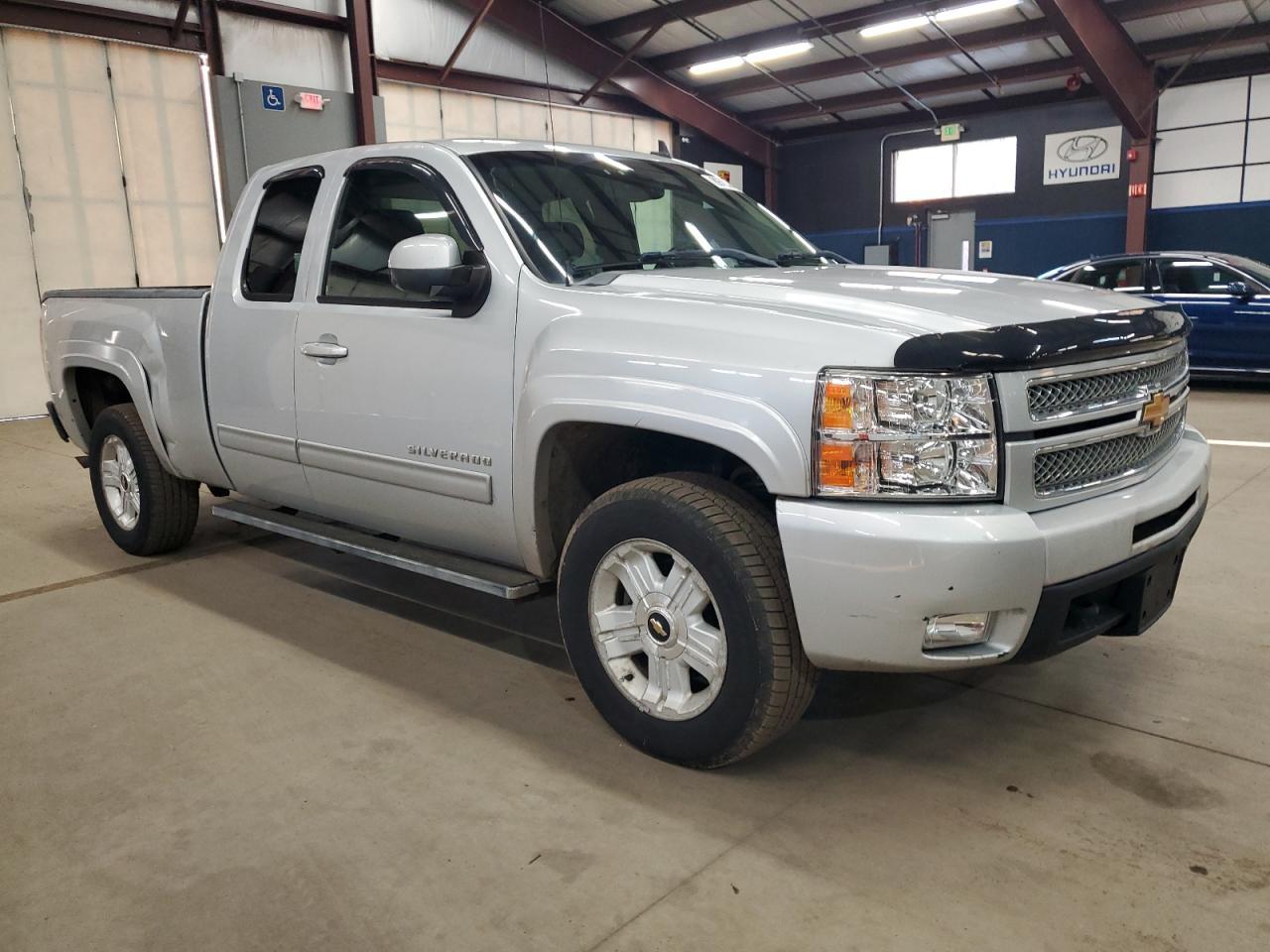 2013 CHEVROLET Silverado