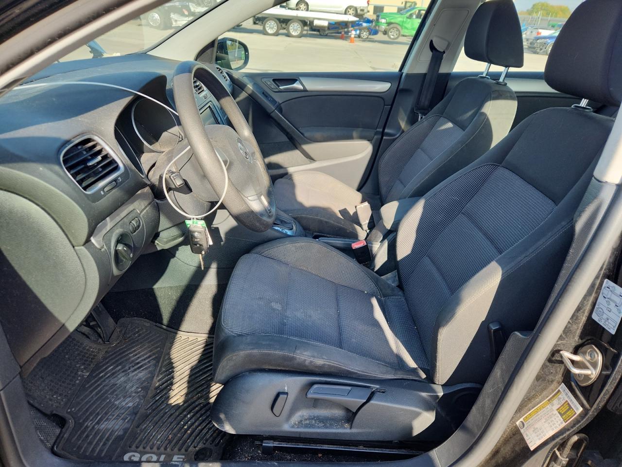2014 VOLKSWAGEN GOLF