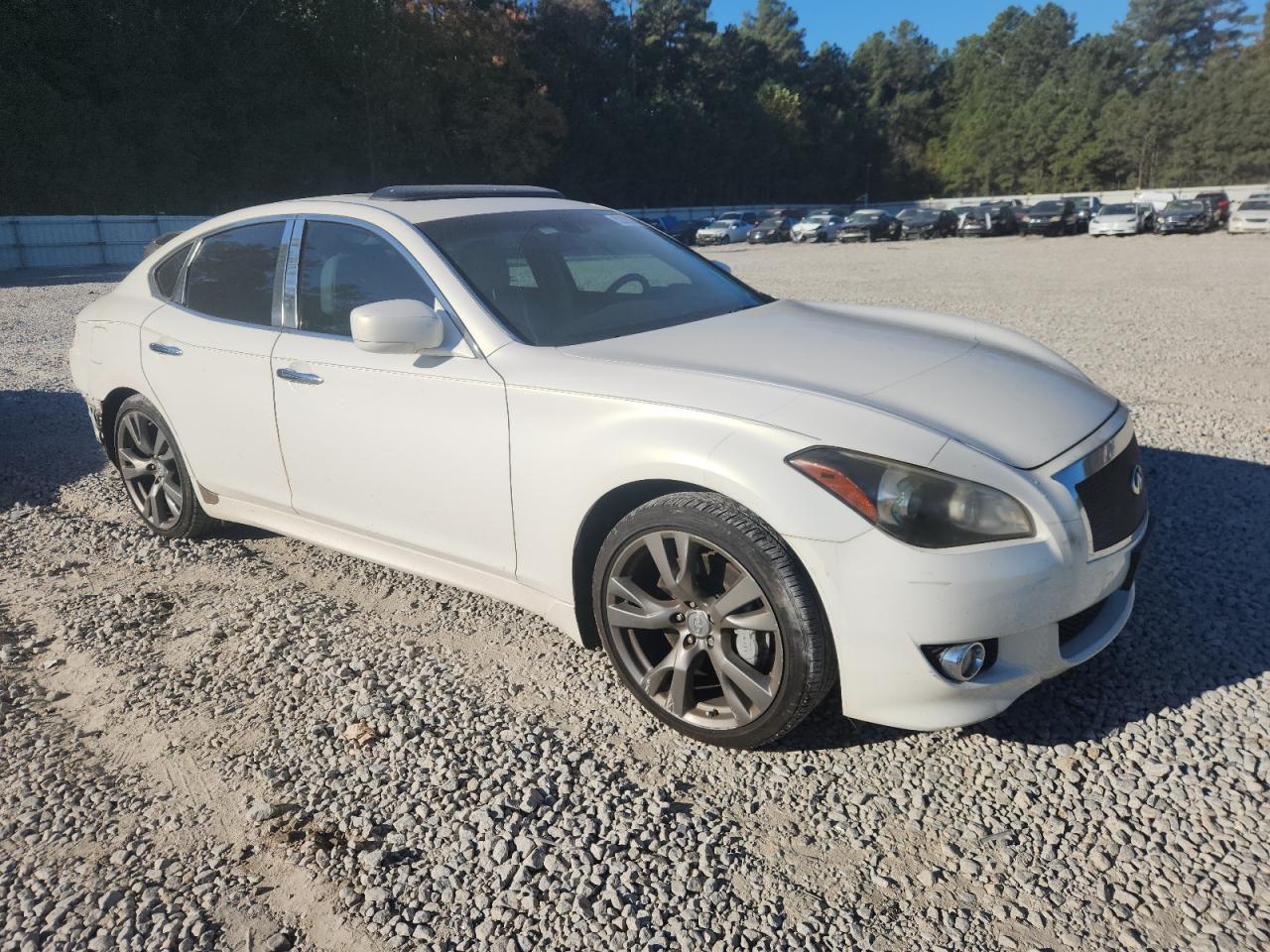 2012 INFINITI M37