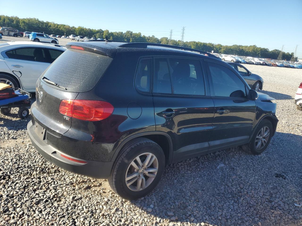 2016 VOLKSWAGEN TIGUAN