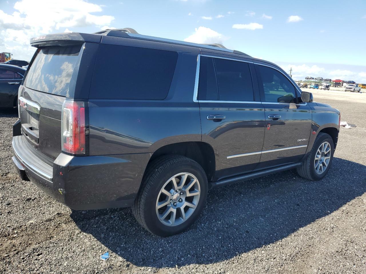 2018 GMC Yukon