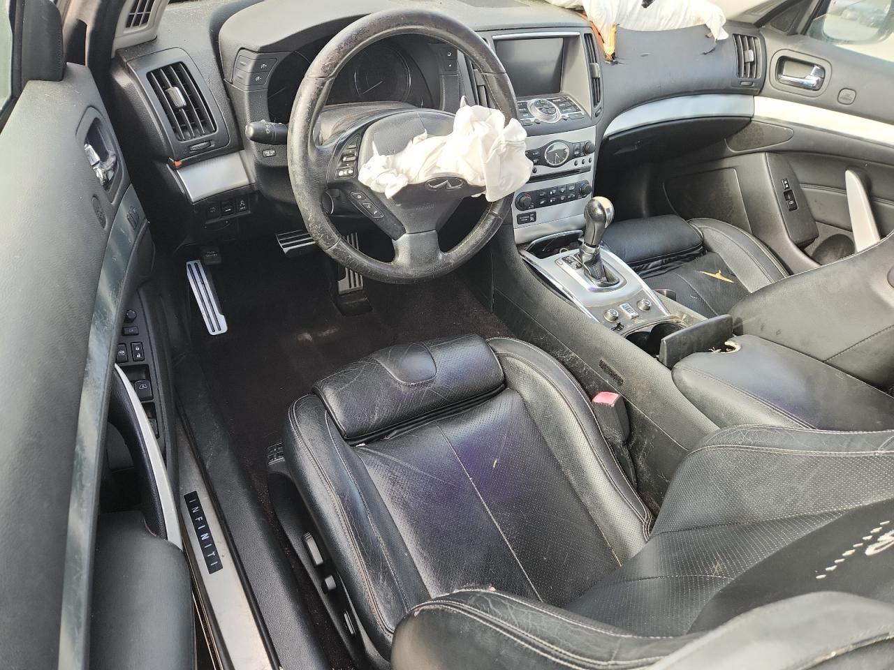 2010 INFINITI G37