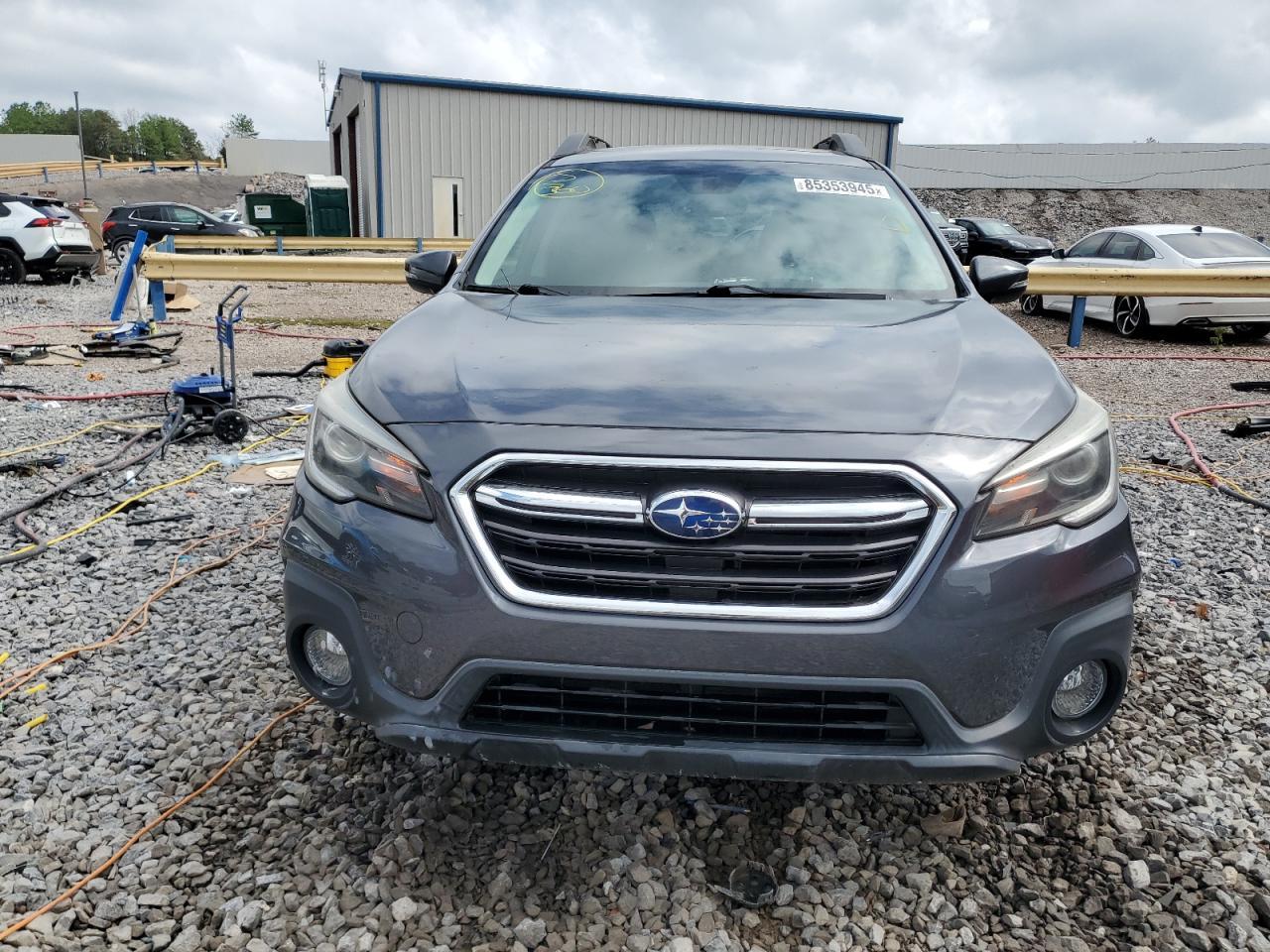 2019 SUBARU Outback