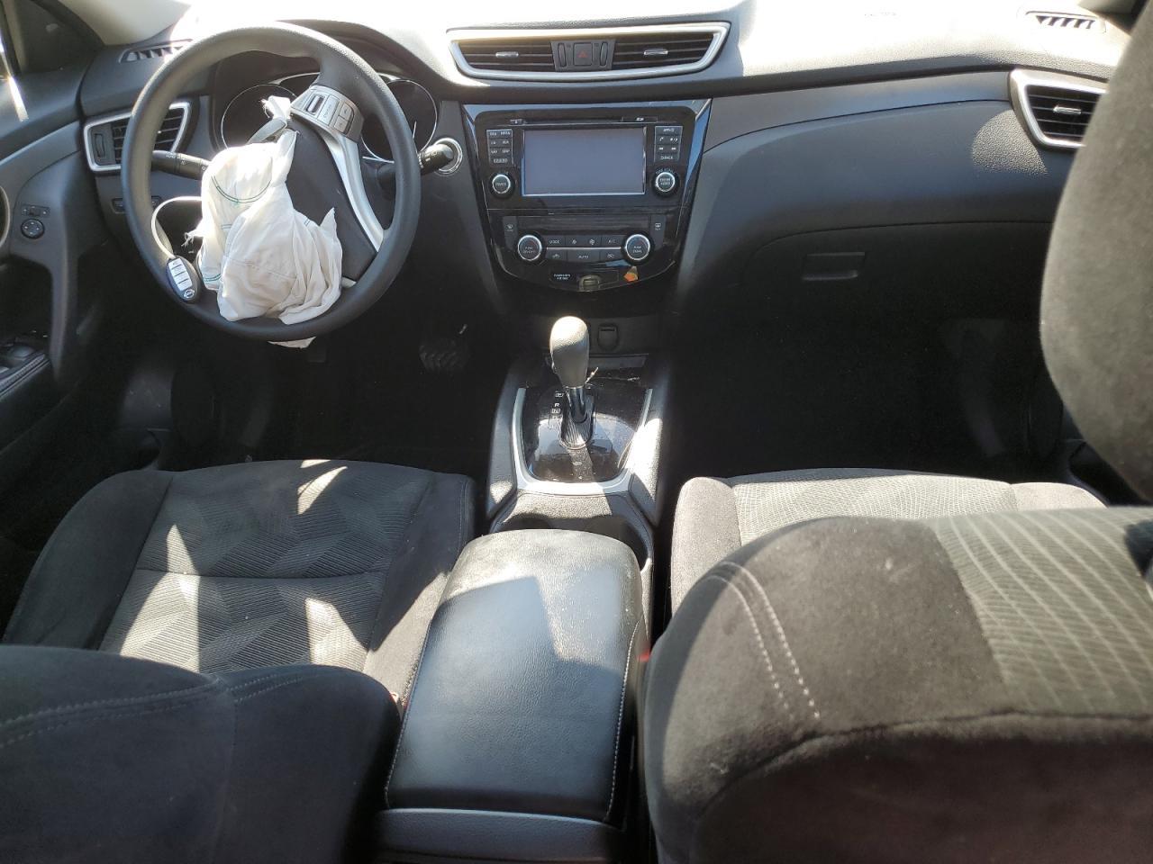 2015 NISSAN ROGUE