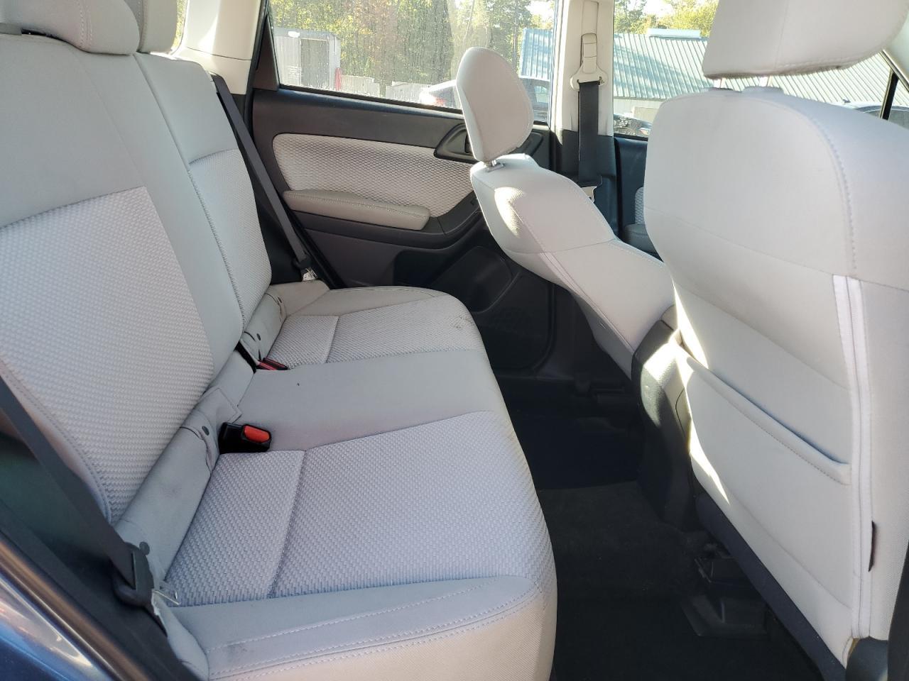 2017 SUBARU FORESTER