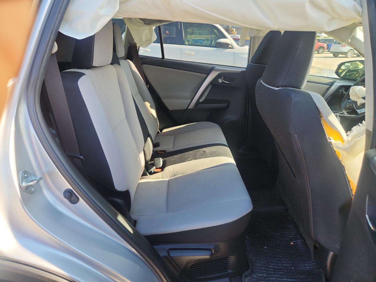 2016 TOYOTA RAV4