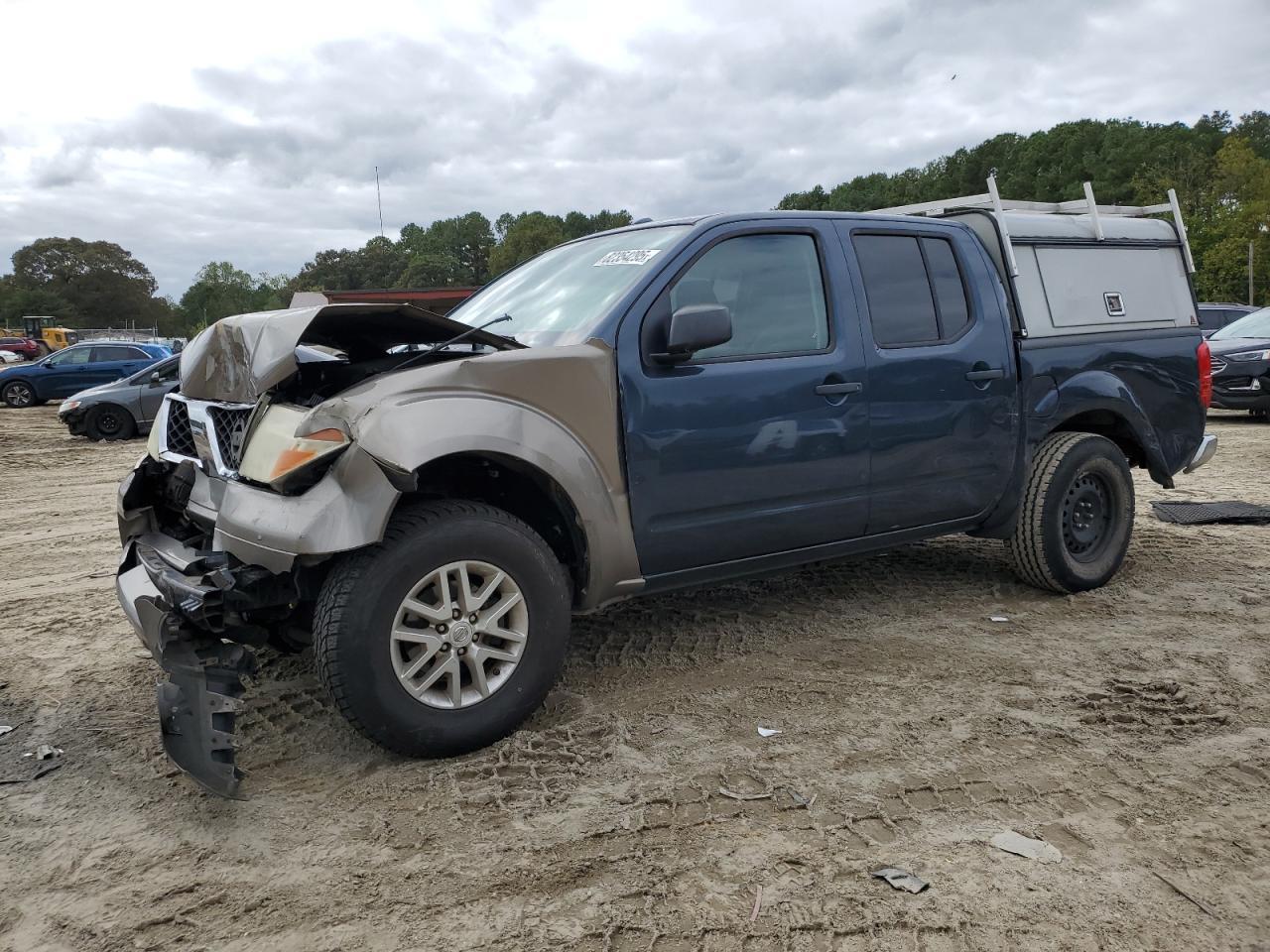 2015 NISSAN Frontier