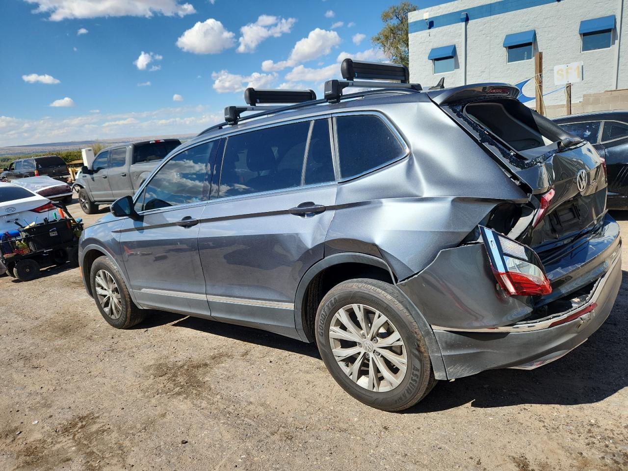 2018 VOLKSWAGEN TIGUAN