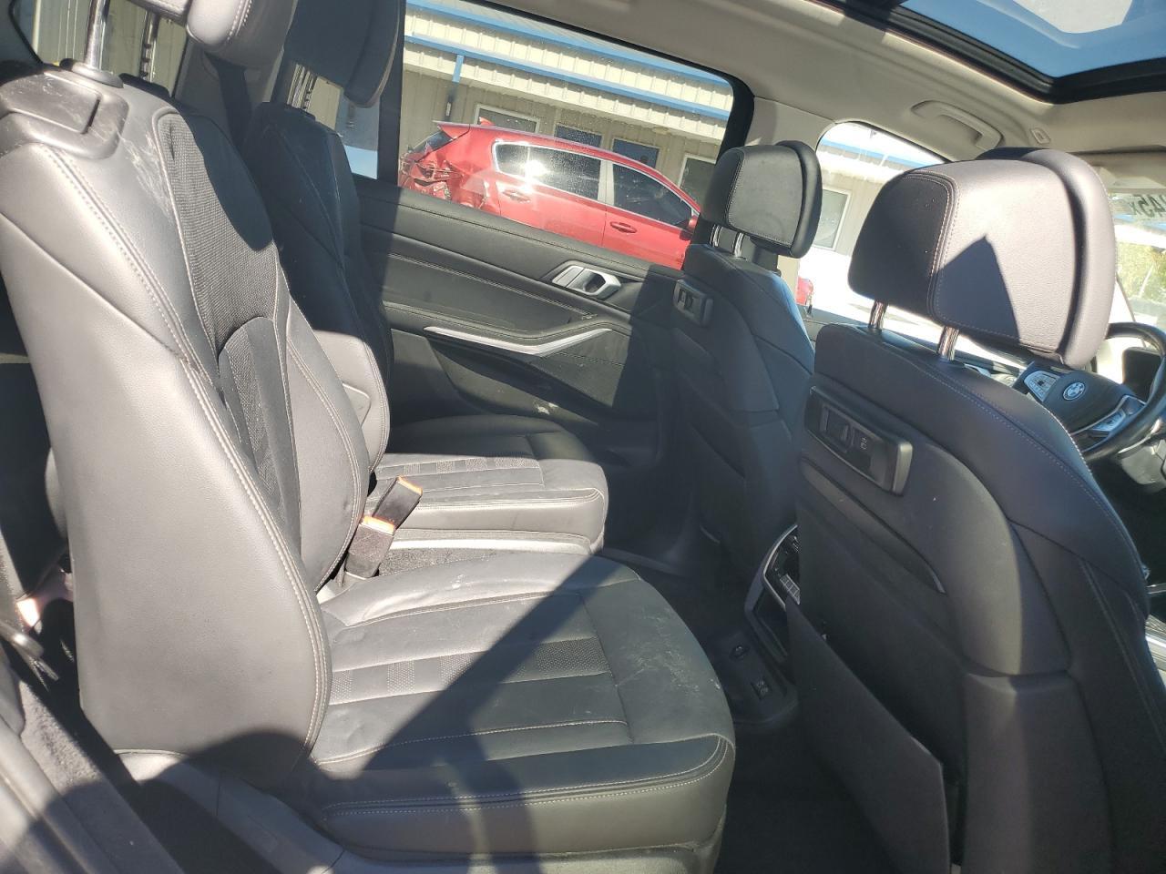 2019 BMW X7