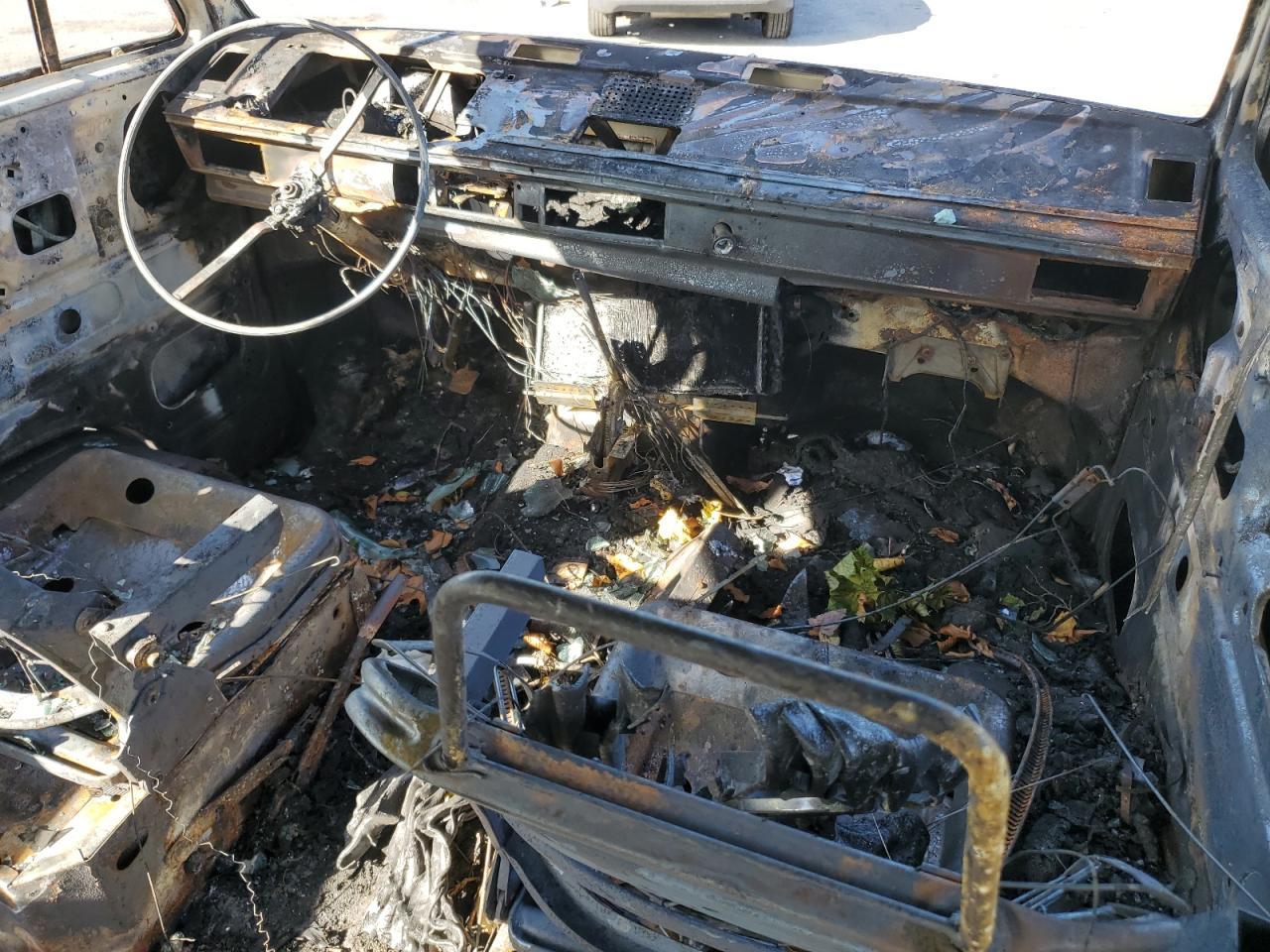 1984 VOLKSWAGEN Vanagon