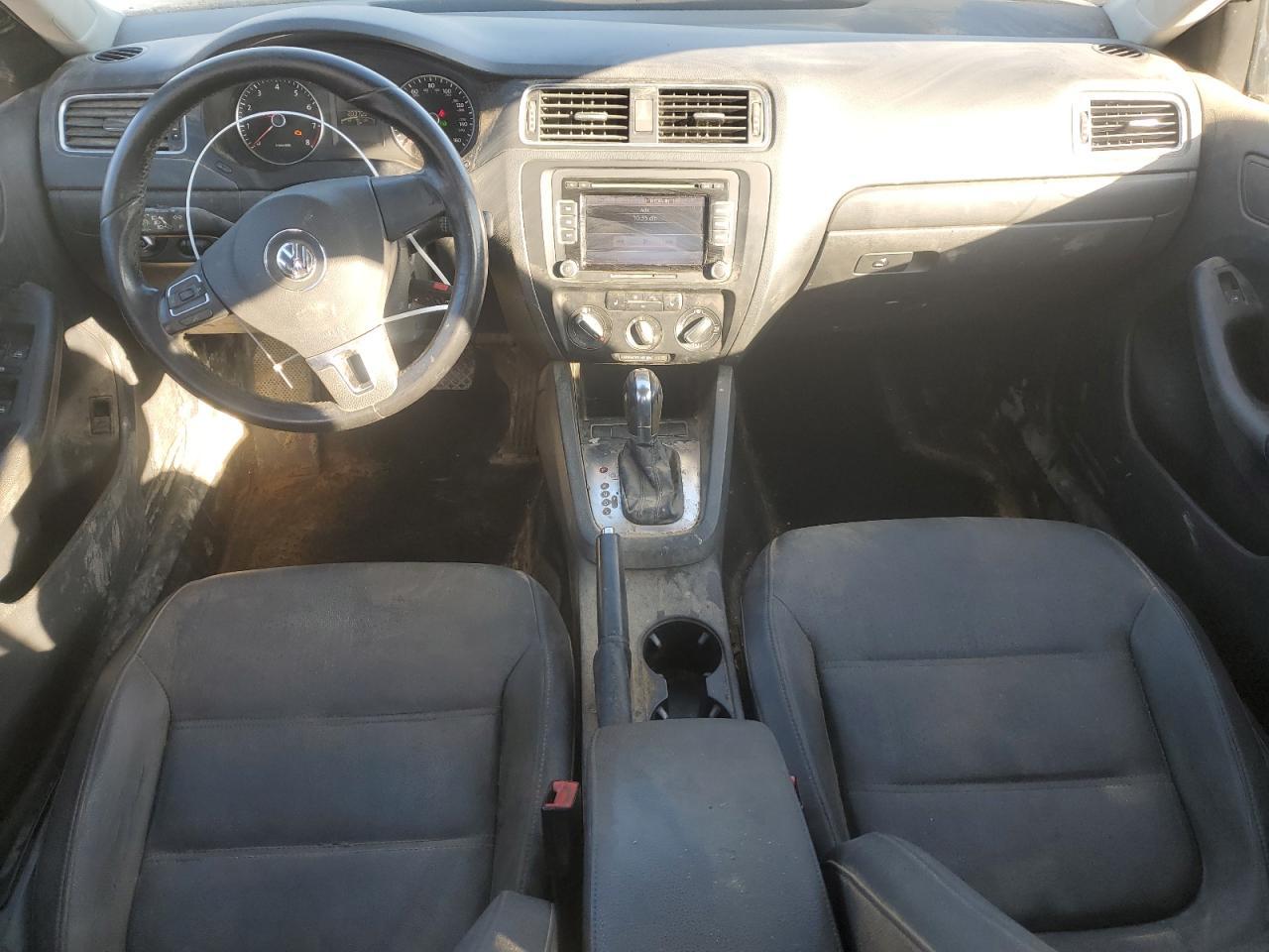 2012 VOLKSWAGEN JETTA