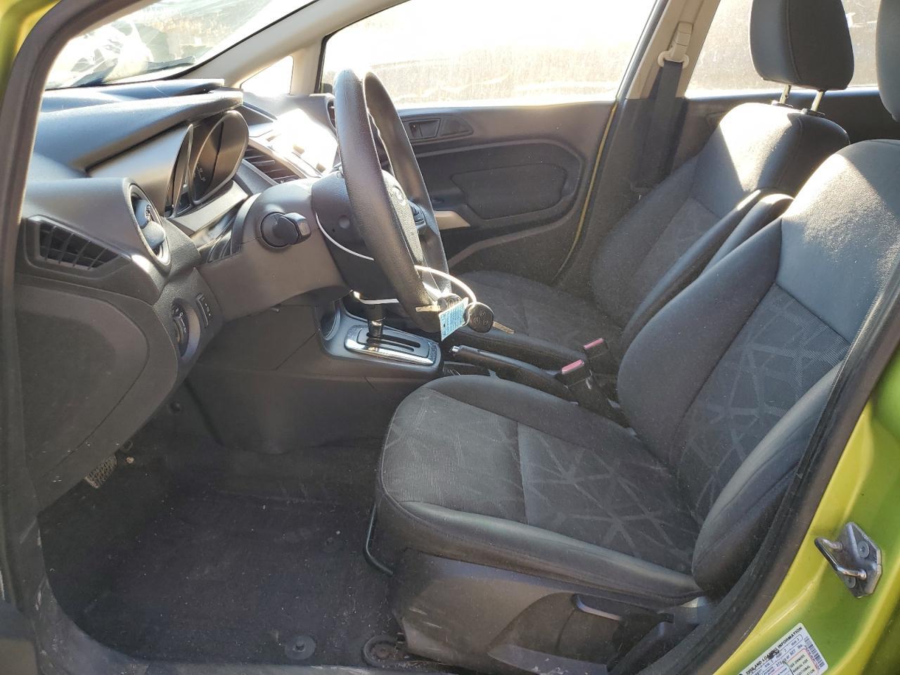 2012 FORD Fiesta