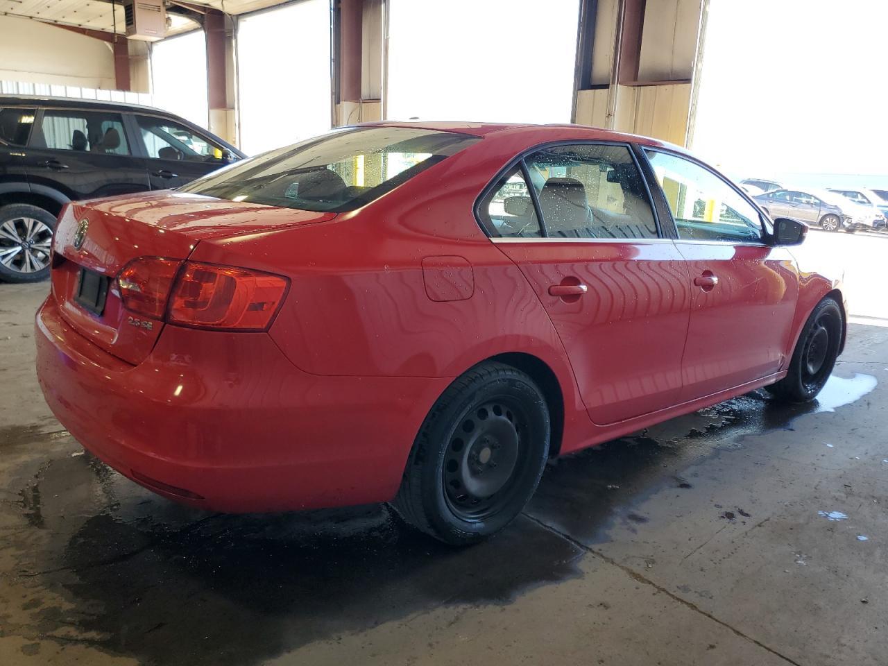 2013 VOLKSWAGEN JETTA