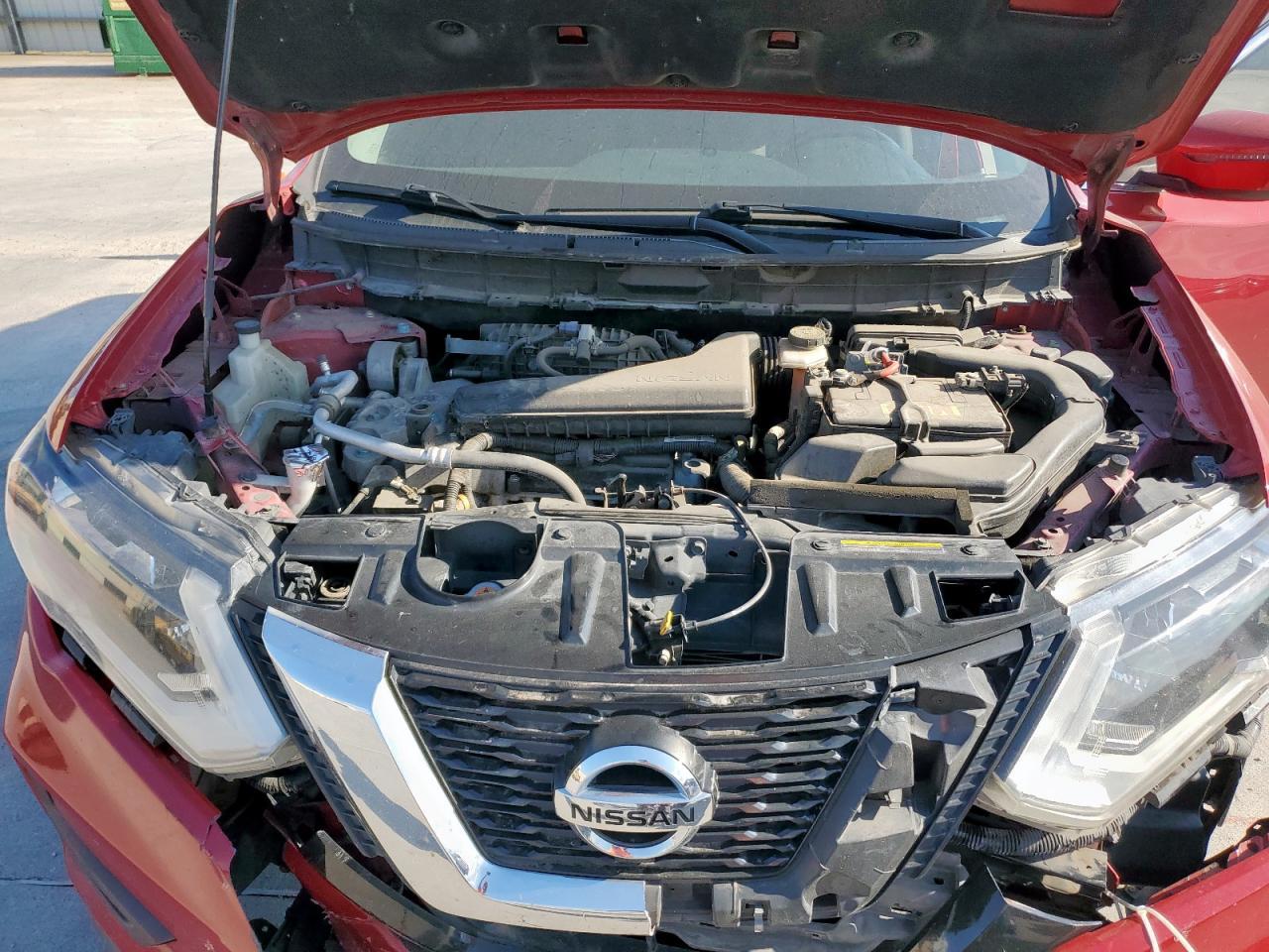 2017 NISSAN ROGUE