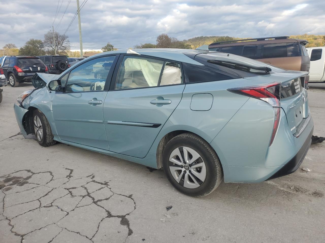 2016 TOYOTA PRIUS