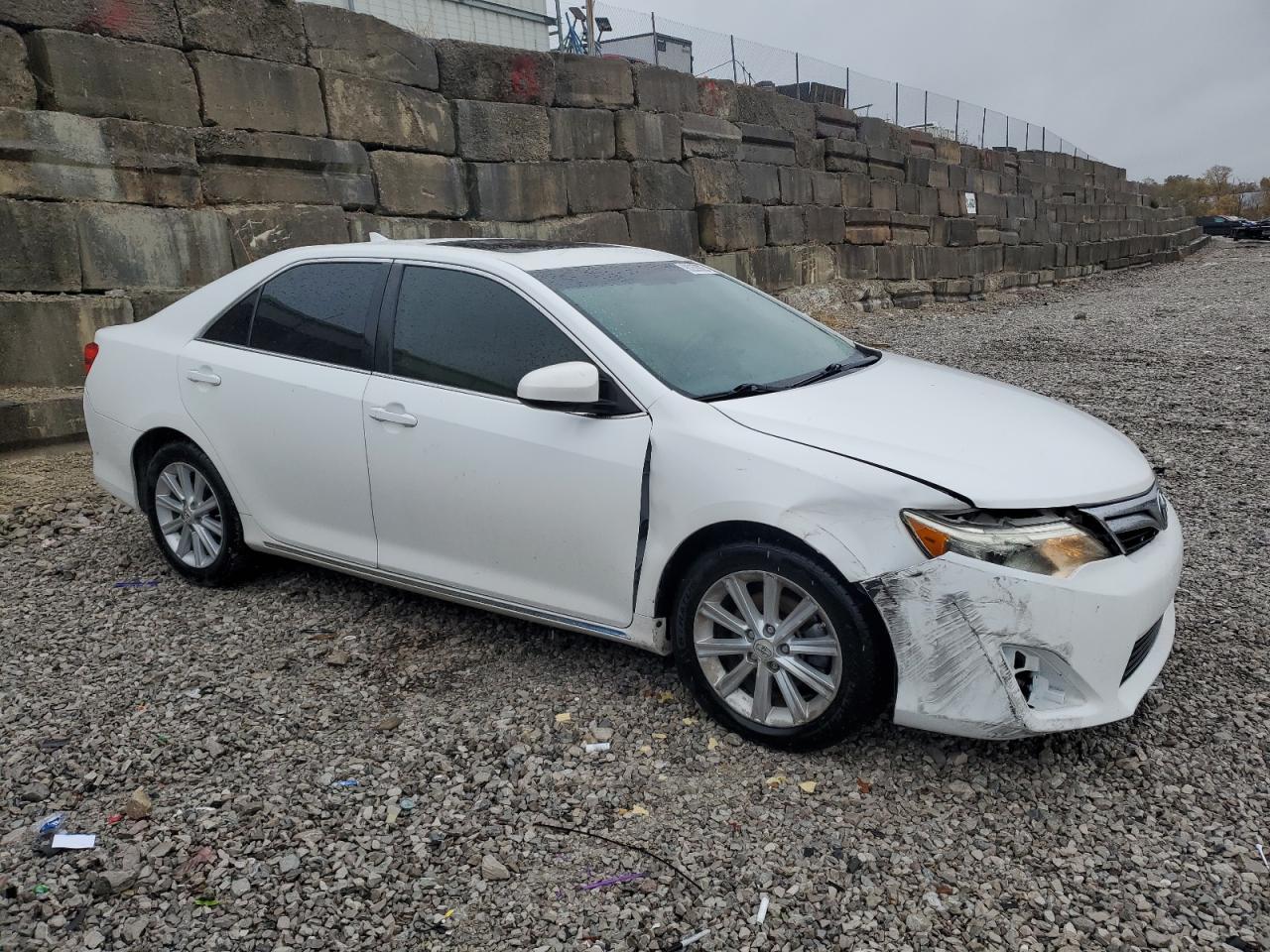 2012 TOYOTA CAMRY