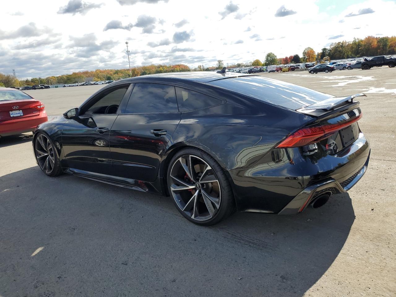 2021 AUDI RS7