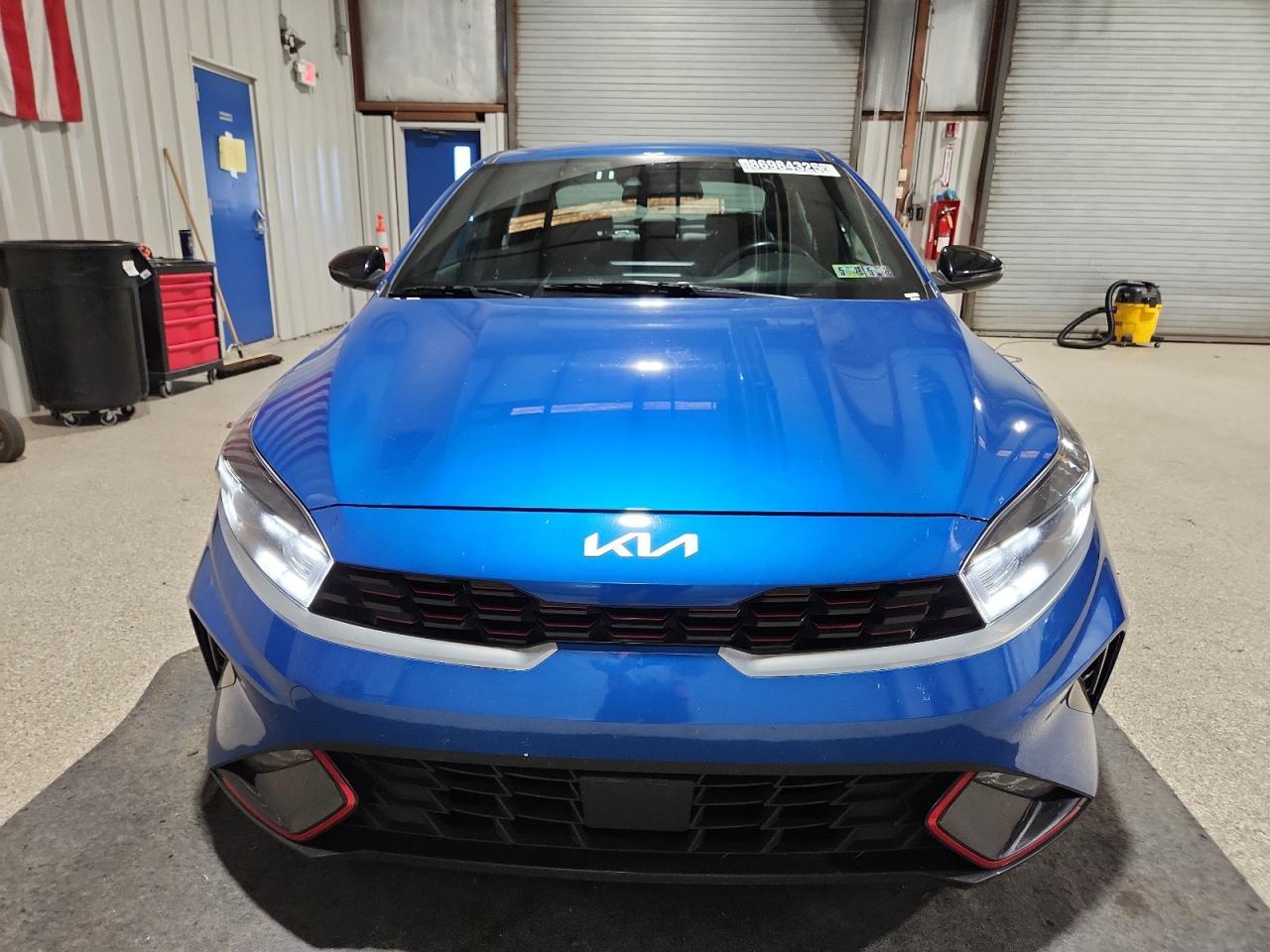 2023 KIA FORTE