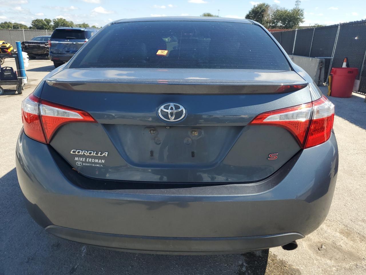 2015 TOYOTA COROLLA