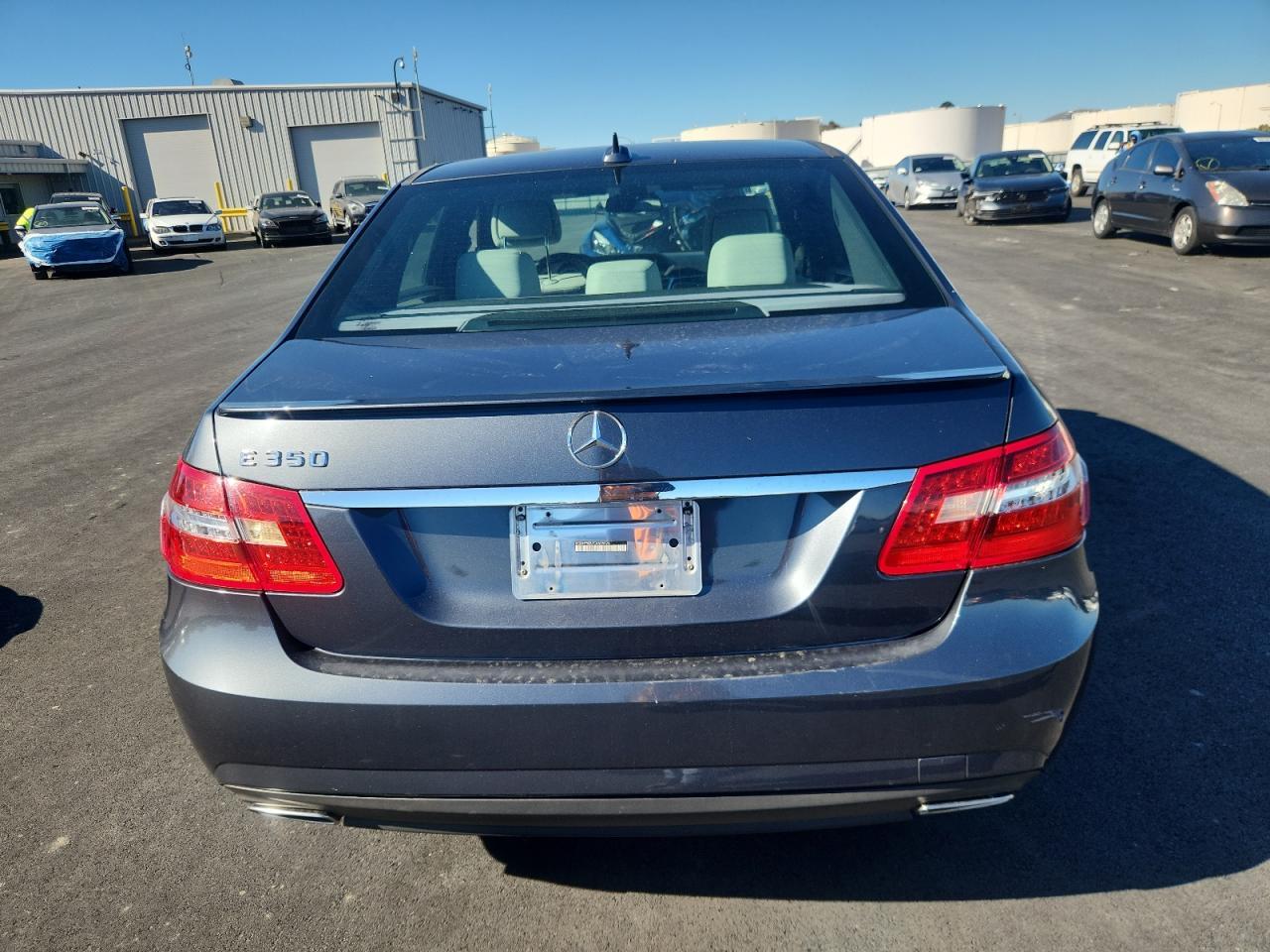 2012 MERCEDES-BENZ E-Class