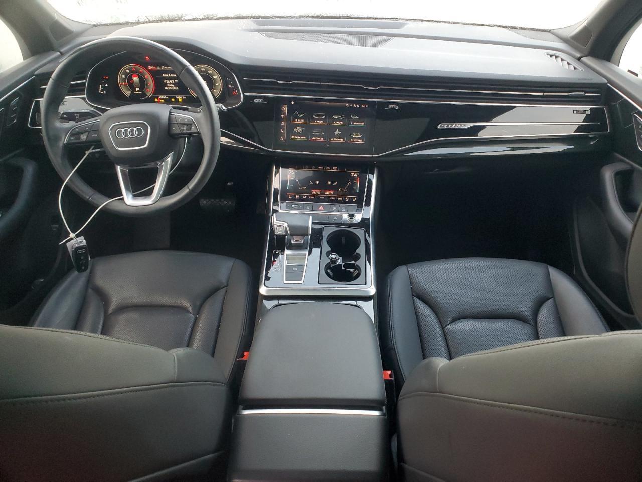 2021 AUDI Q7